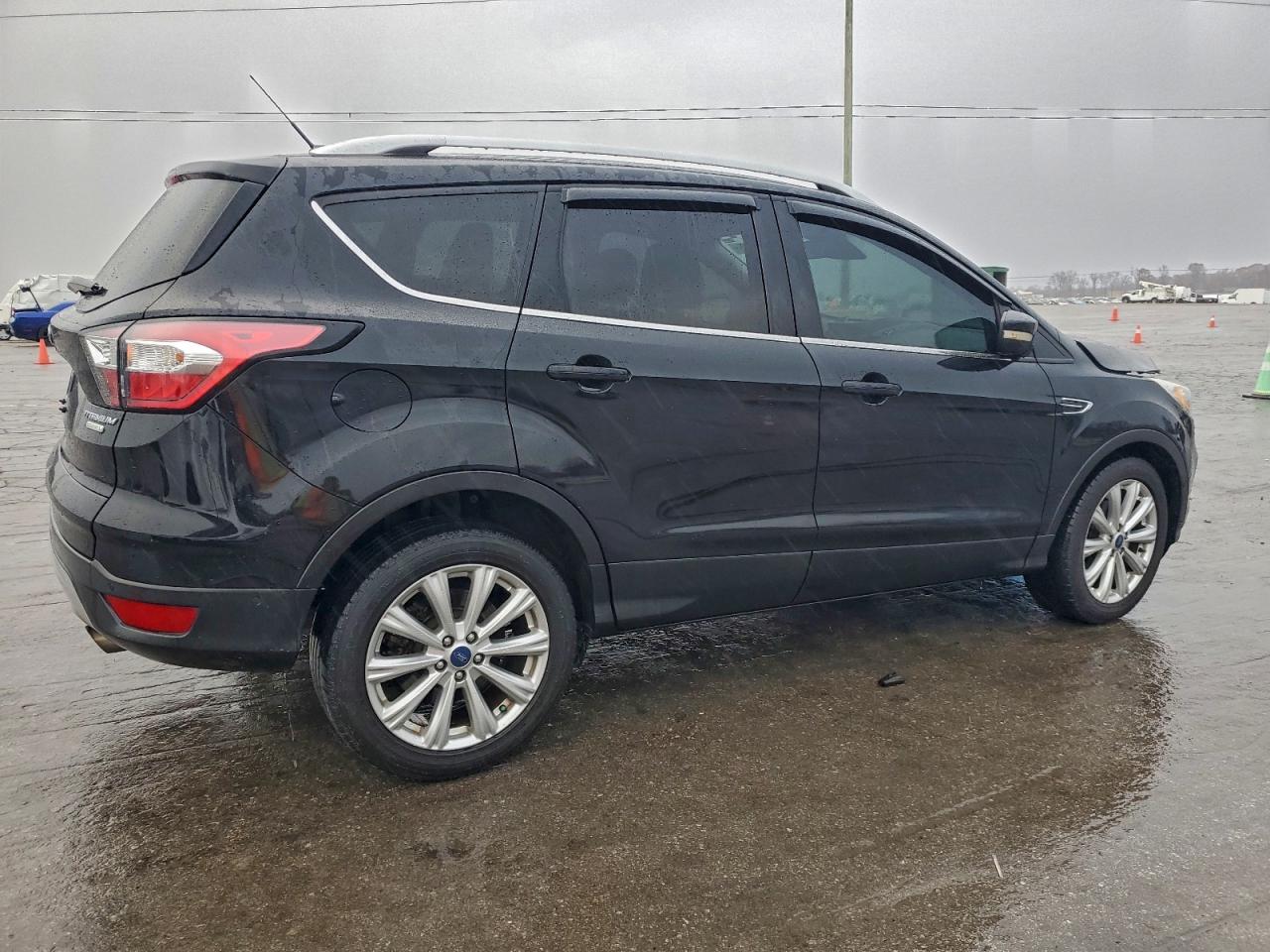 Lot #3311655248 2017 FORD ESCAPE TIT