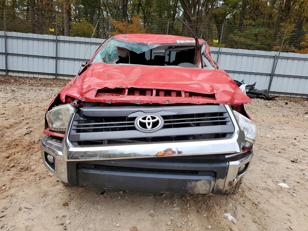 TOYOTA TUNDRA DOUBLE CAB SR