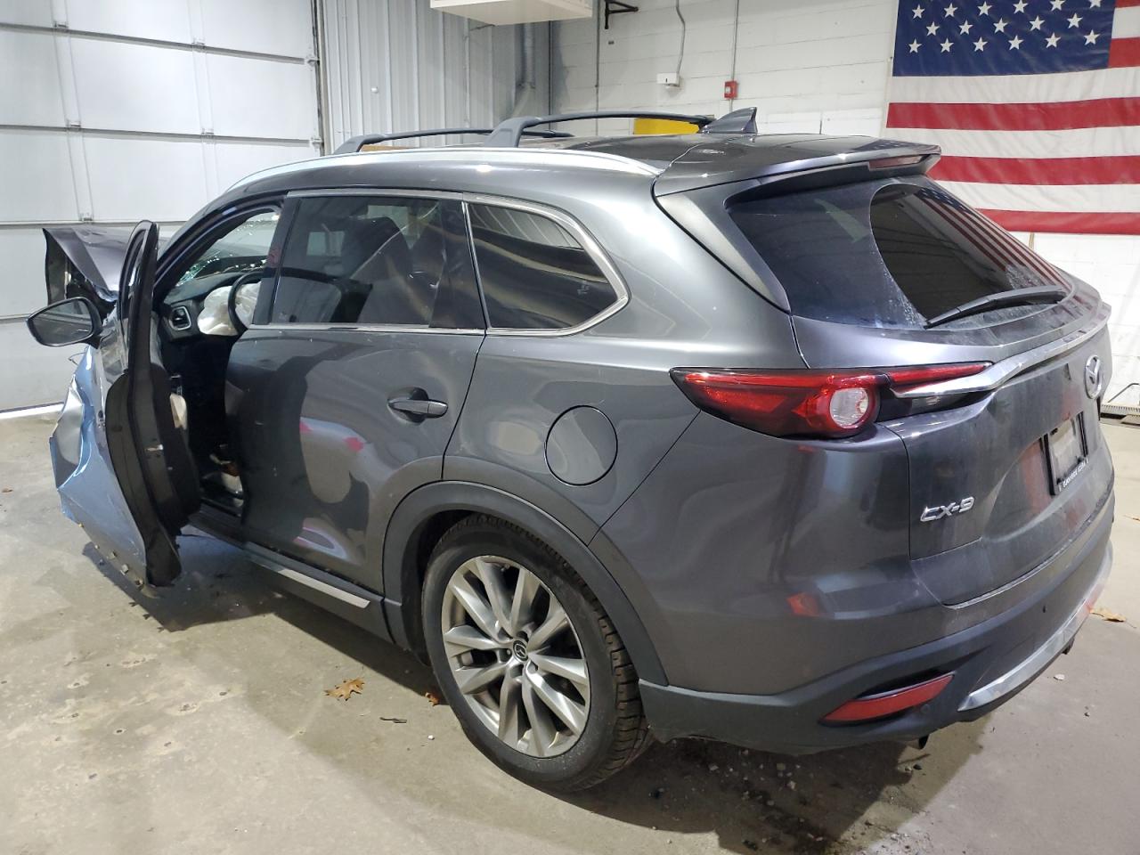 MAZDA CX-9 GRAND TOURING
