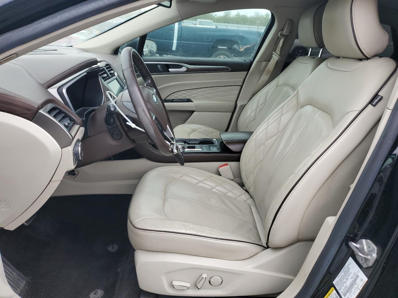 FORD FUSION TITANIUM