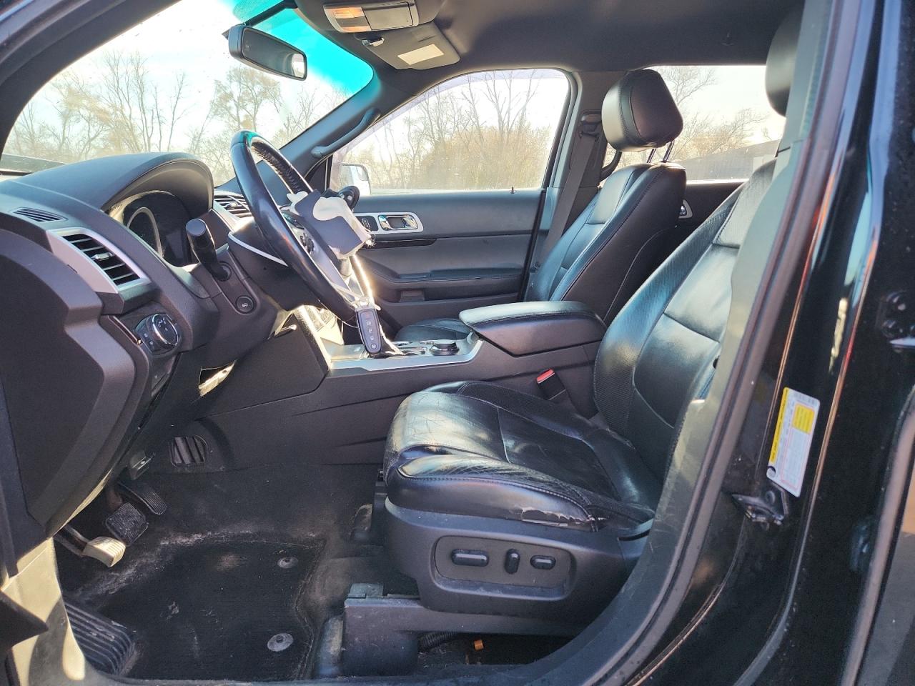 FORD EXPLORER LIMITED