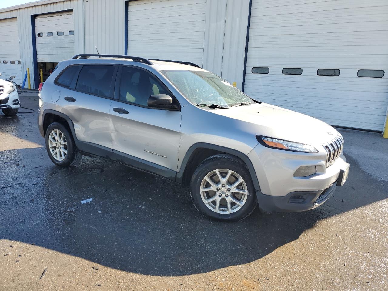 JEEP GRAND CHEROKEE SPORT