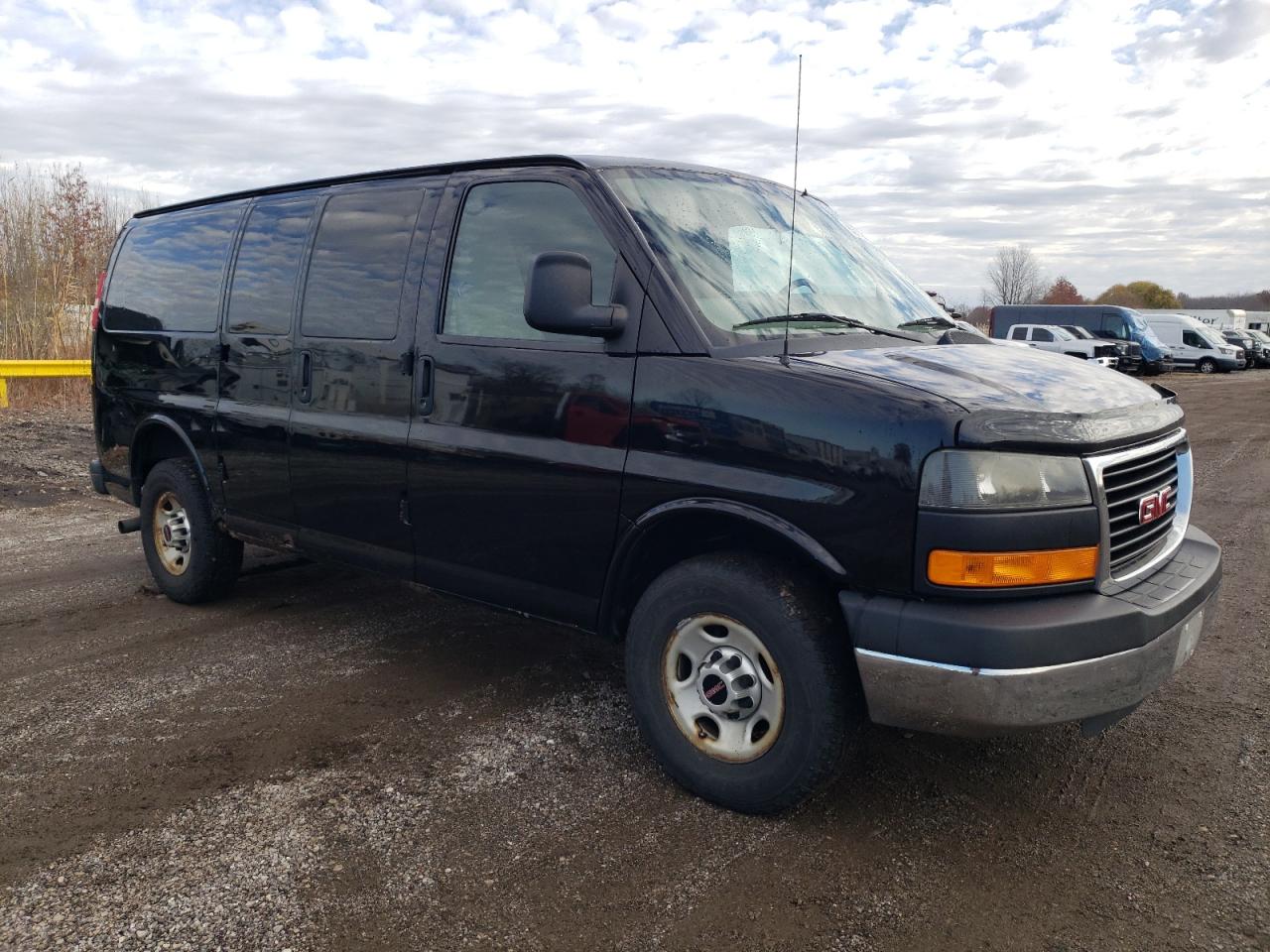 GMC SAVANA G2500