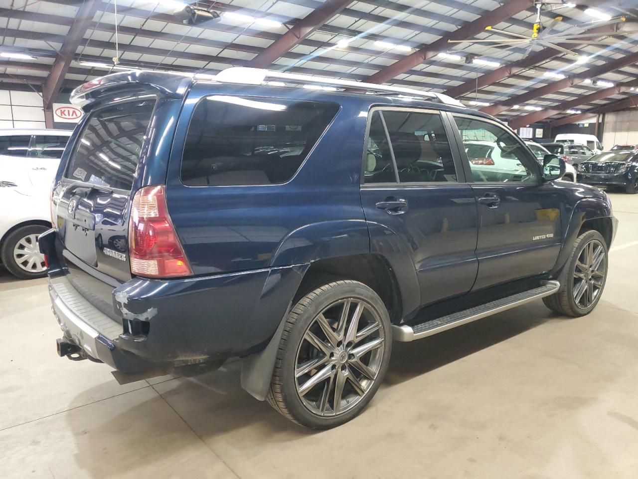 Lot #3280402313 2004 TOYOTA 4RUNNER LI