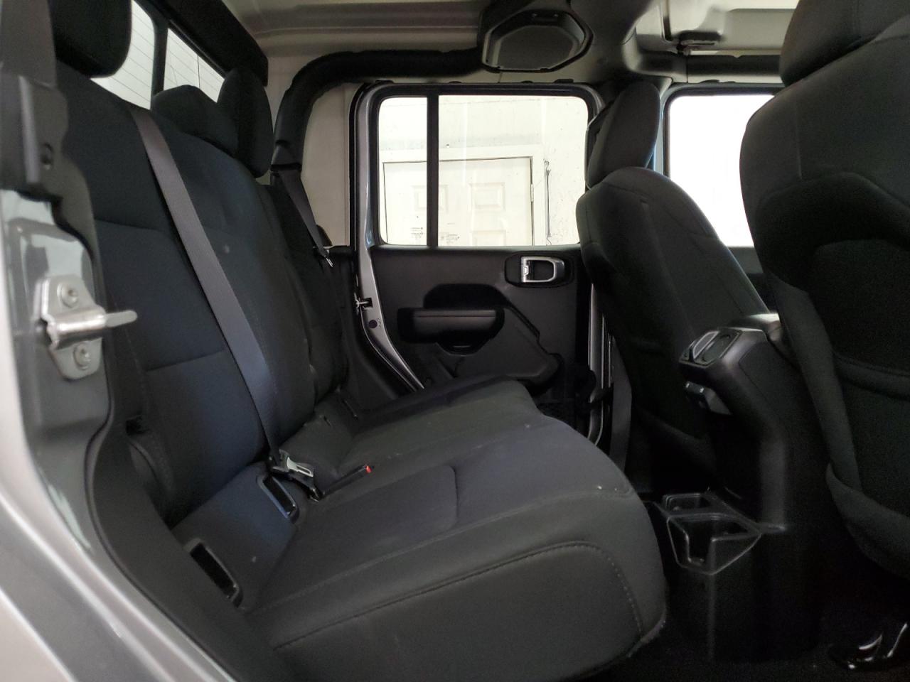 JEEP GLADIATOR SPORT