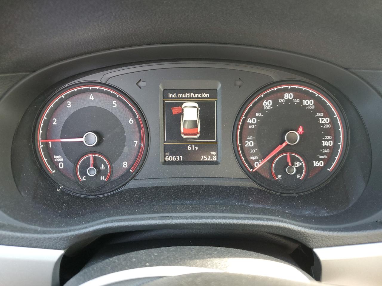 VOLKSWAGEN PASSAT SE