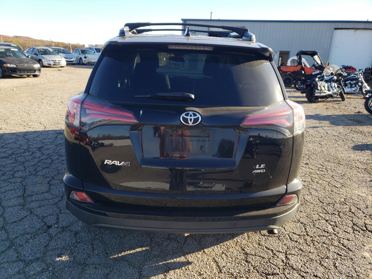 TOYOTA RAV4 LE
