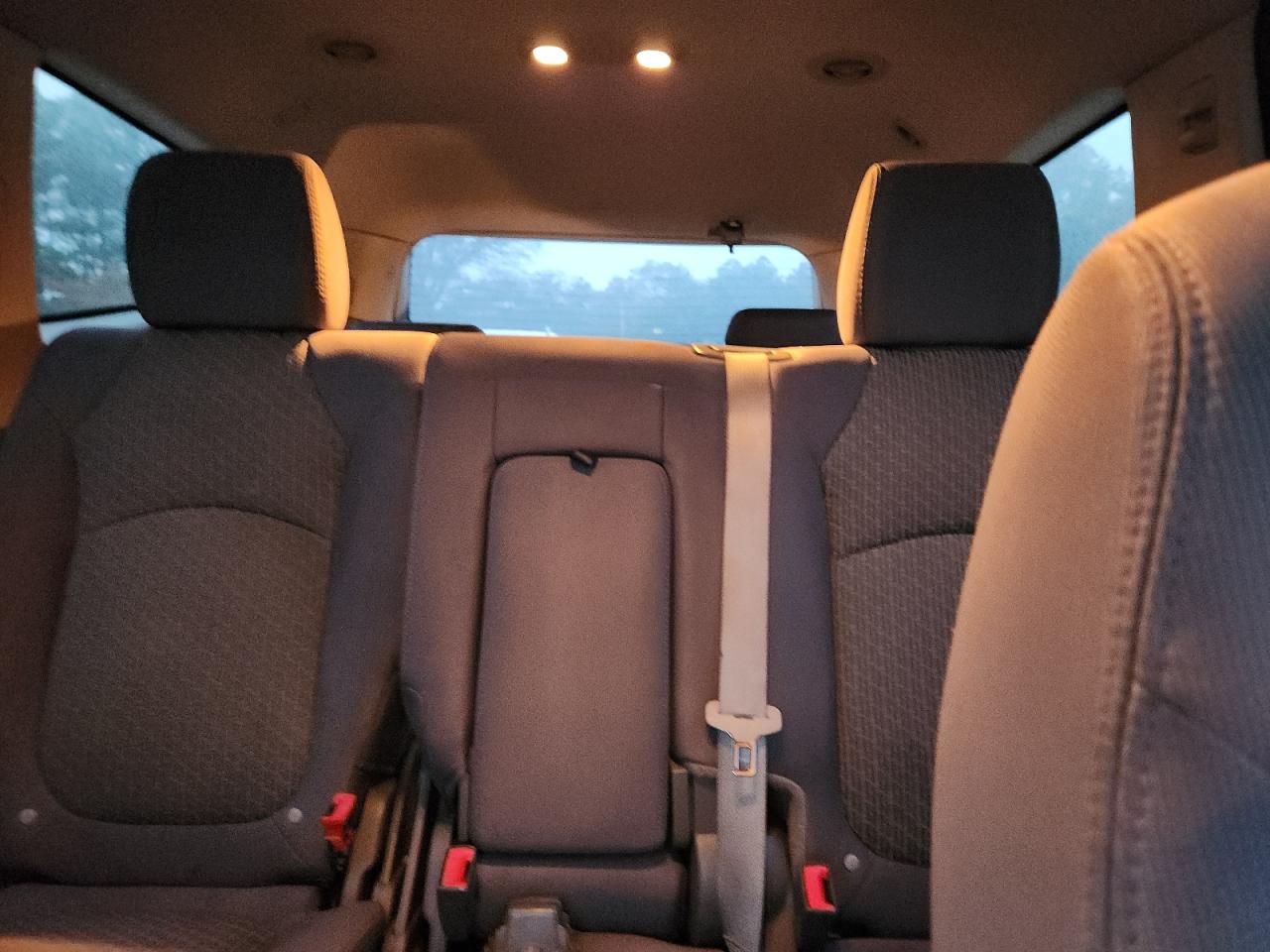 CHEVROLET TRAVERSE LS