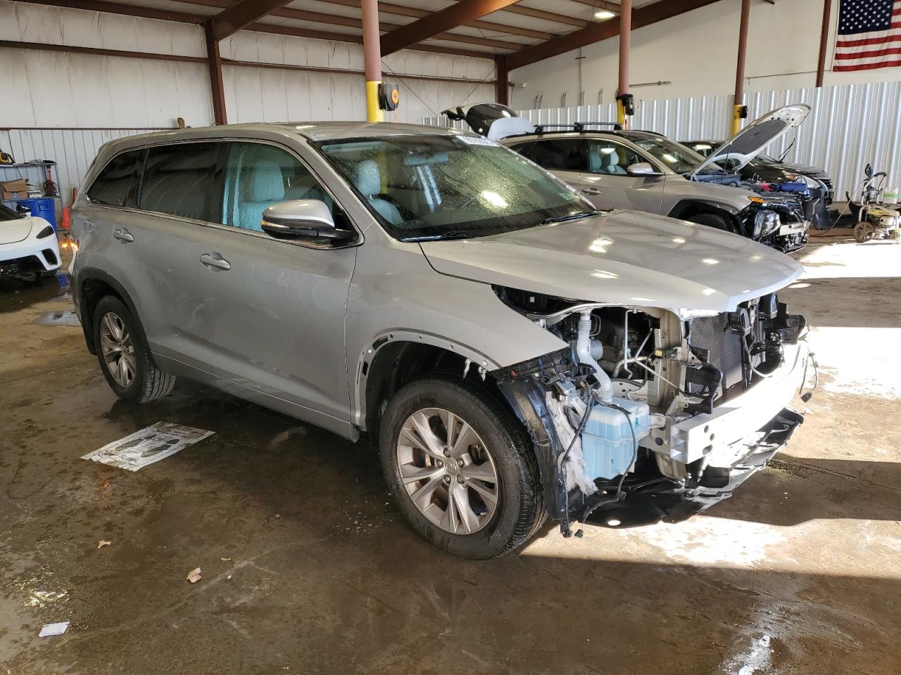 TOYOTA HIGHLANDER LE