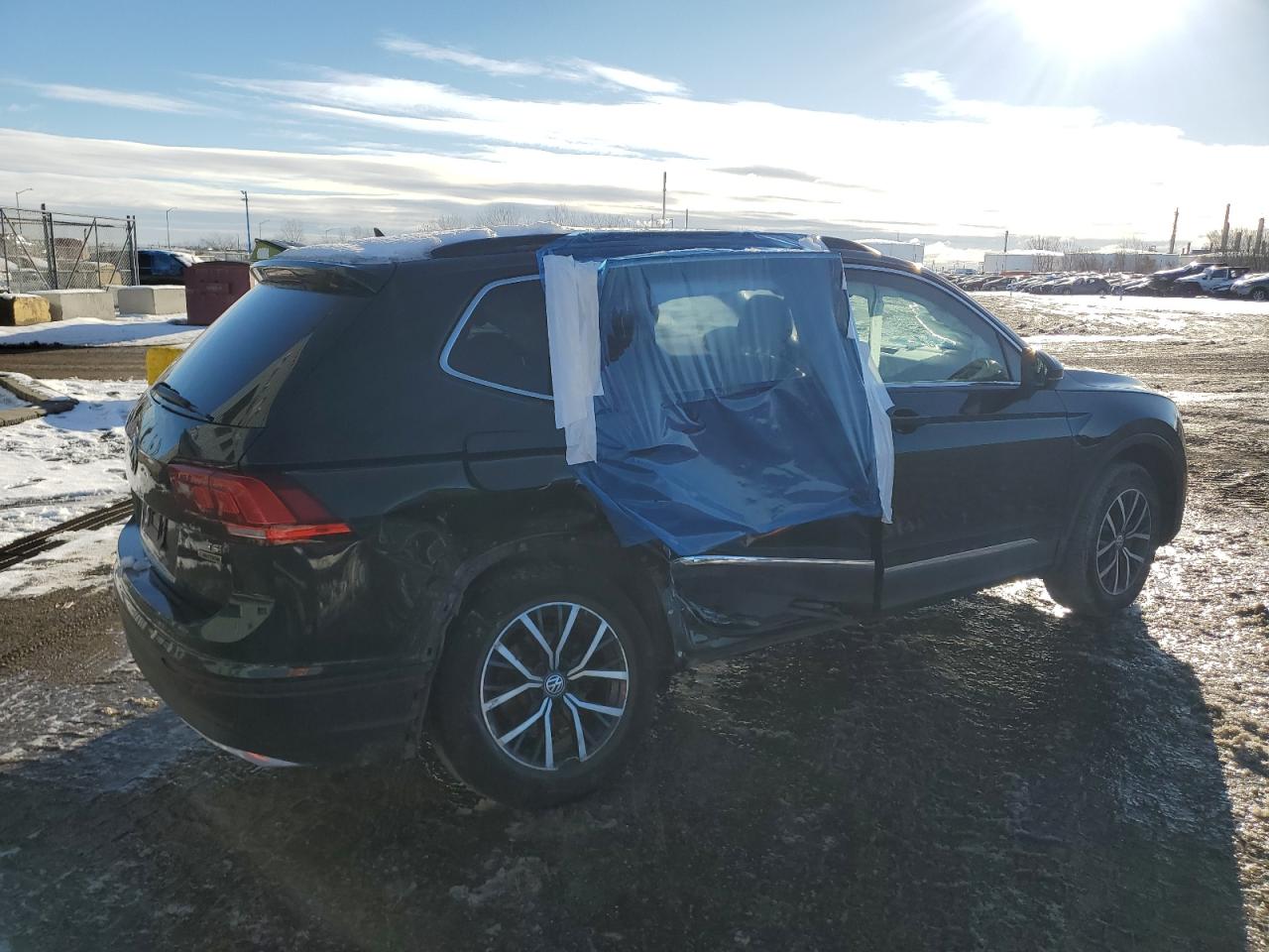 VOLKSWAGEN TIGUAN SE