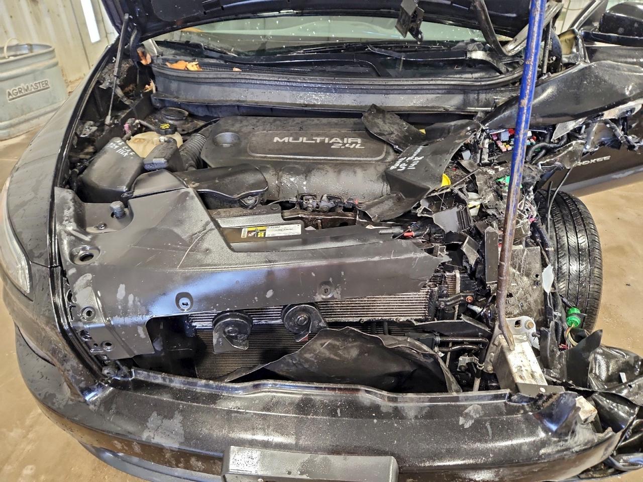 JEEP GRAND CHEROKEE LATITUDE