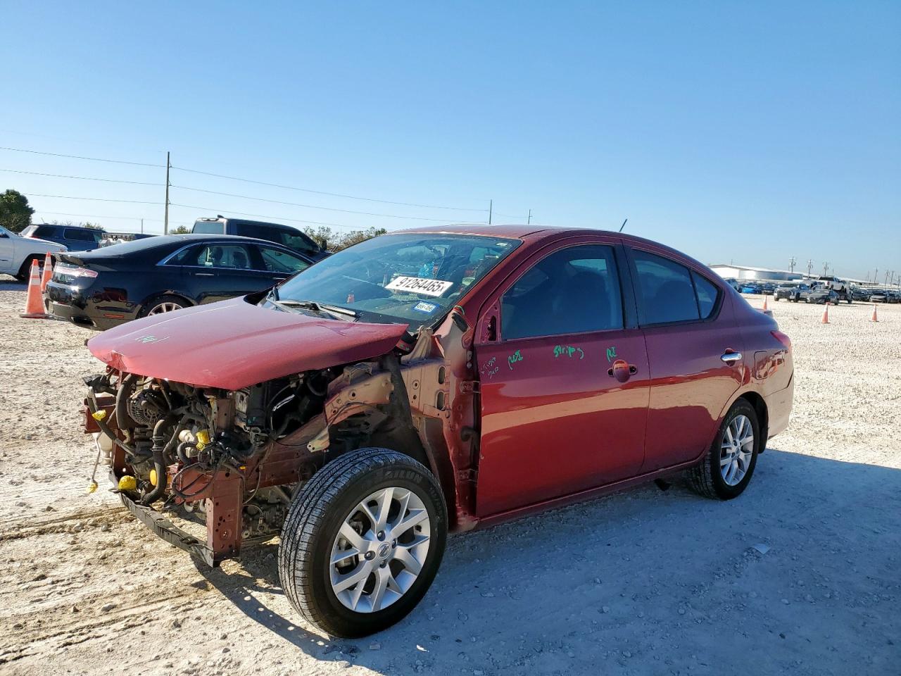 Lot #3304177445 2018 NISSAN VERSA S