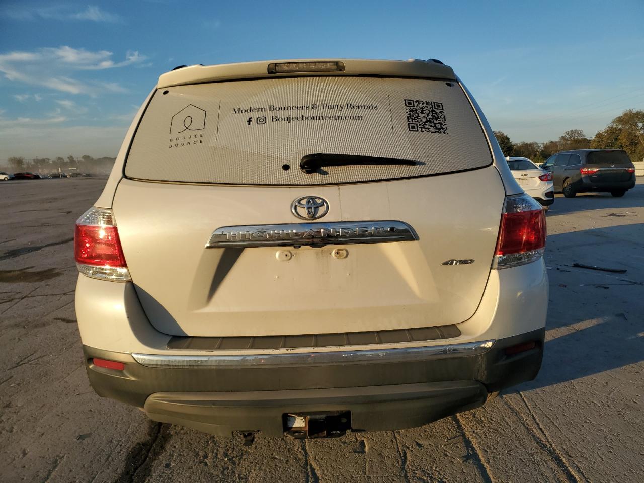 TOYOTA HIGHLANDER LIMITED