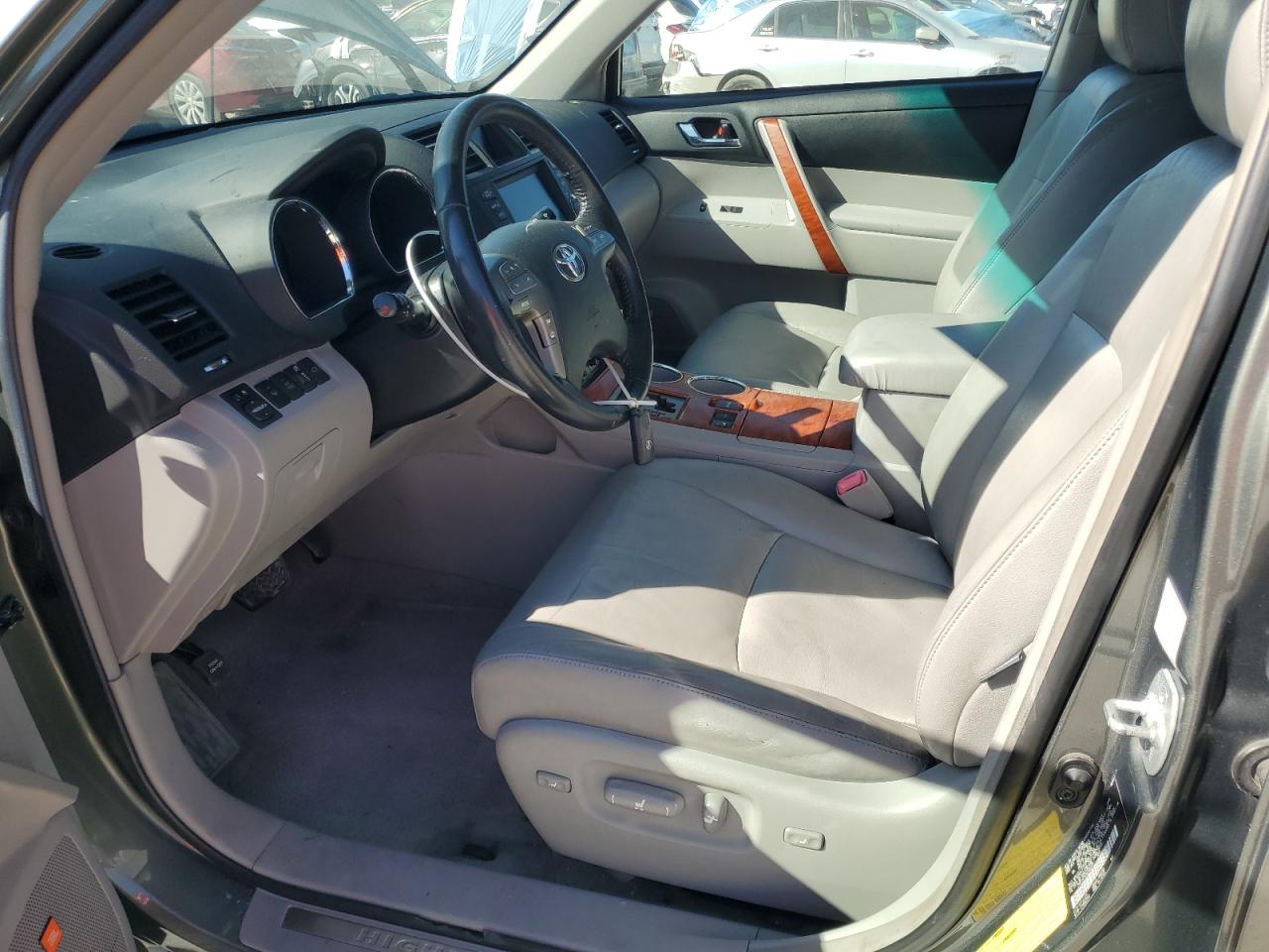 Lot #3297115518 2008 TOYOTA HIGHLANDER