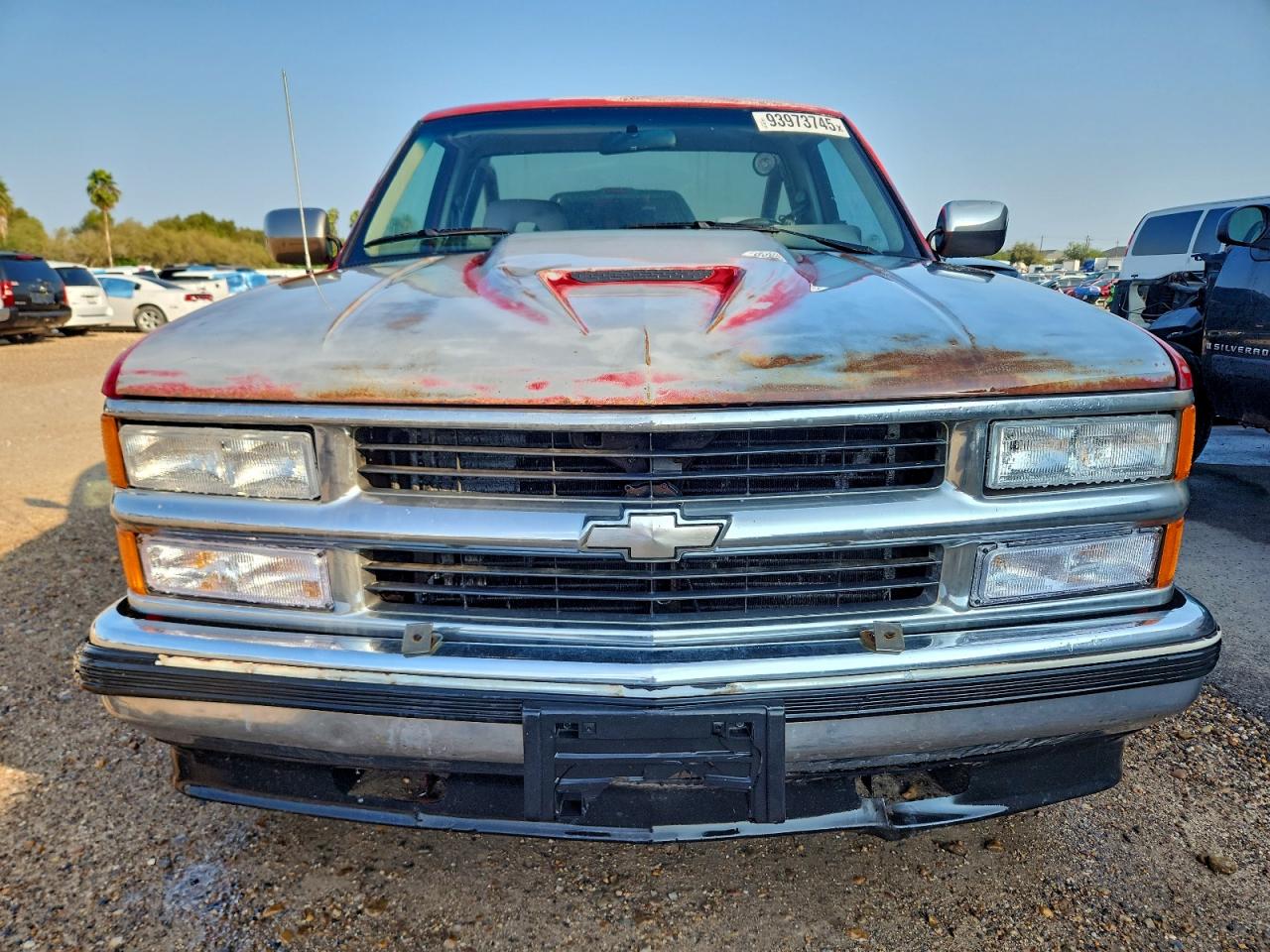 Lot #3297083515 1993 CHEVROLET GMT-400 K1