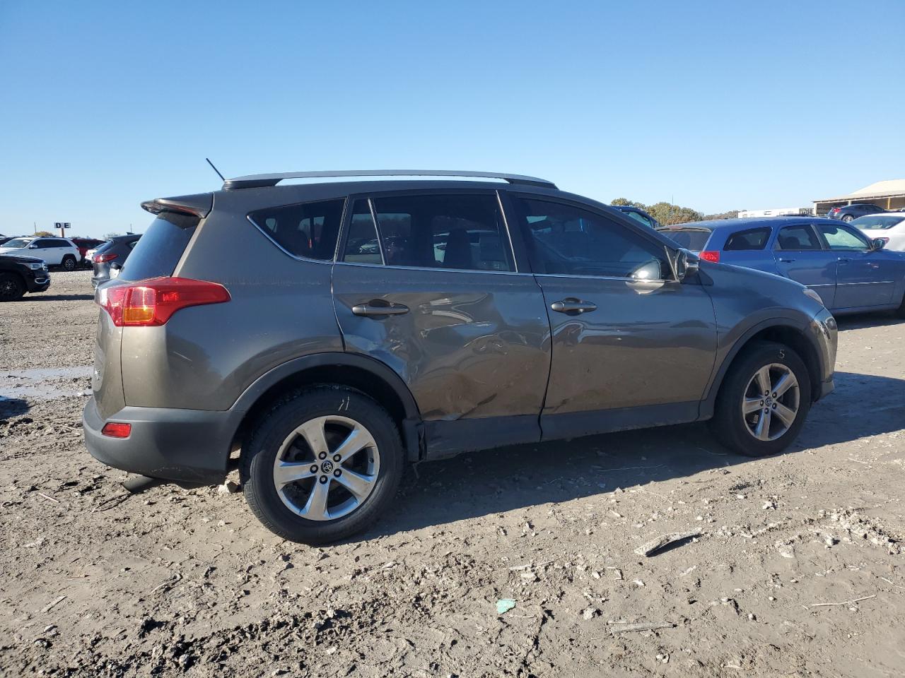 TOYOTA RAV4 XLE
