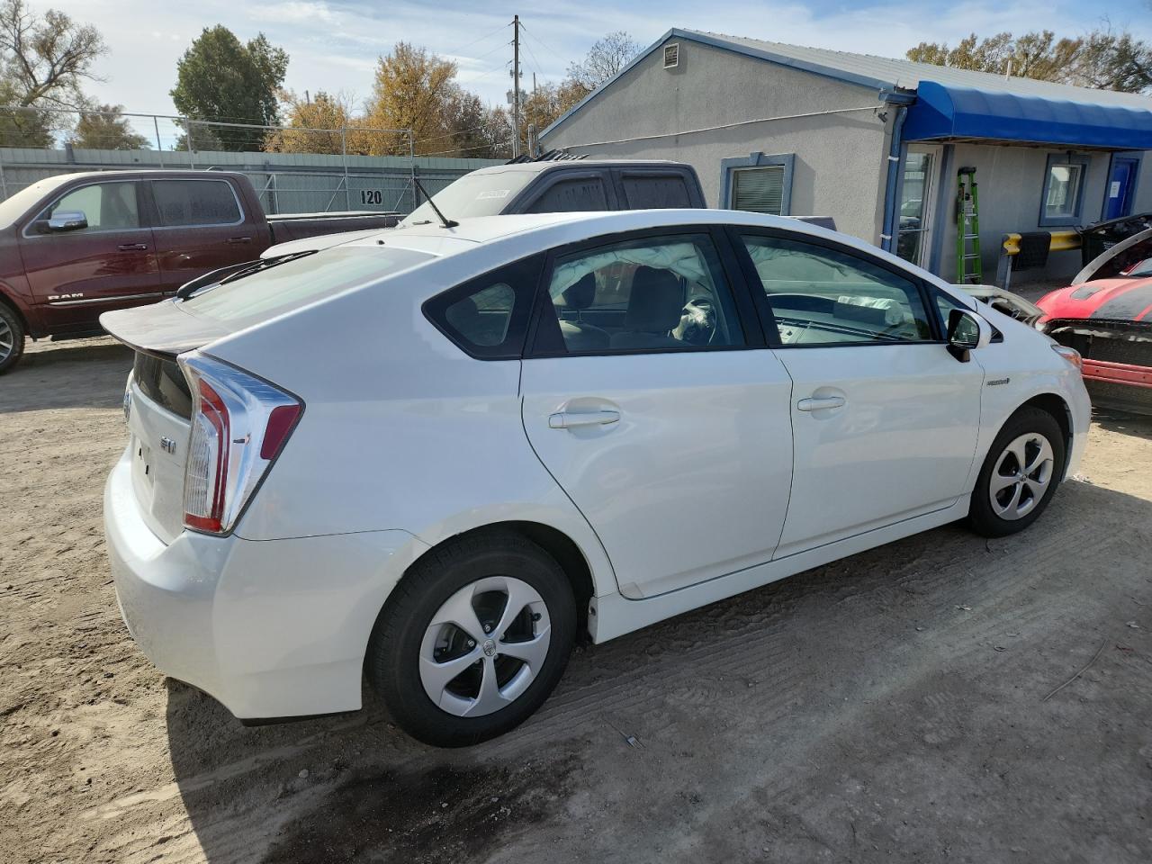 TOYOTA PRIUS