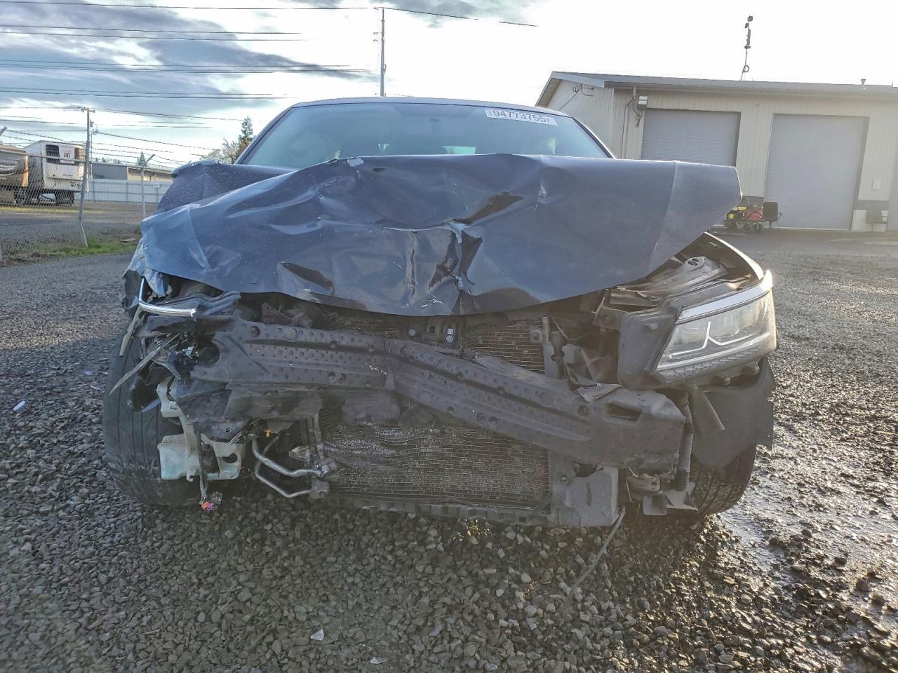 VOLKSWAGEN PASSAT R-LINE