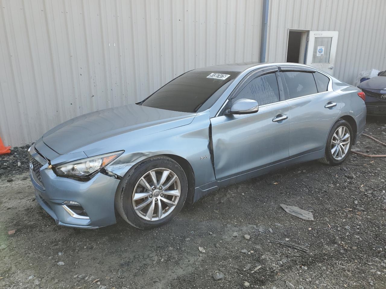 INFINITI Q50 BASE