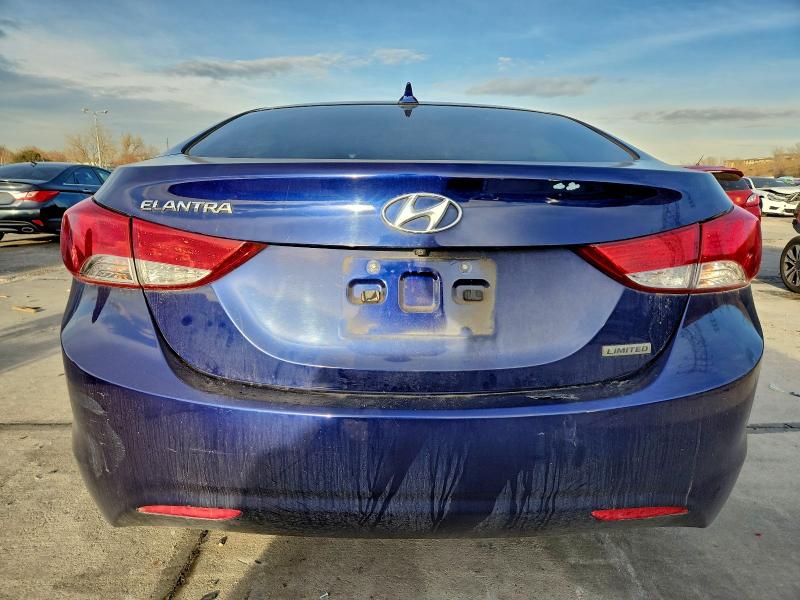 2012 HYUNDAI ELANTRA GL #3302152136