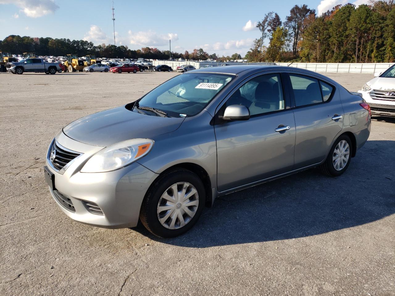 NISSAN VERSA S