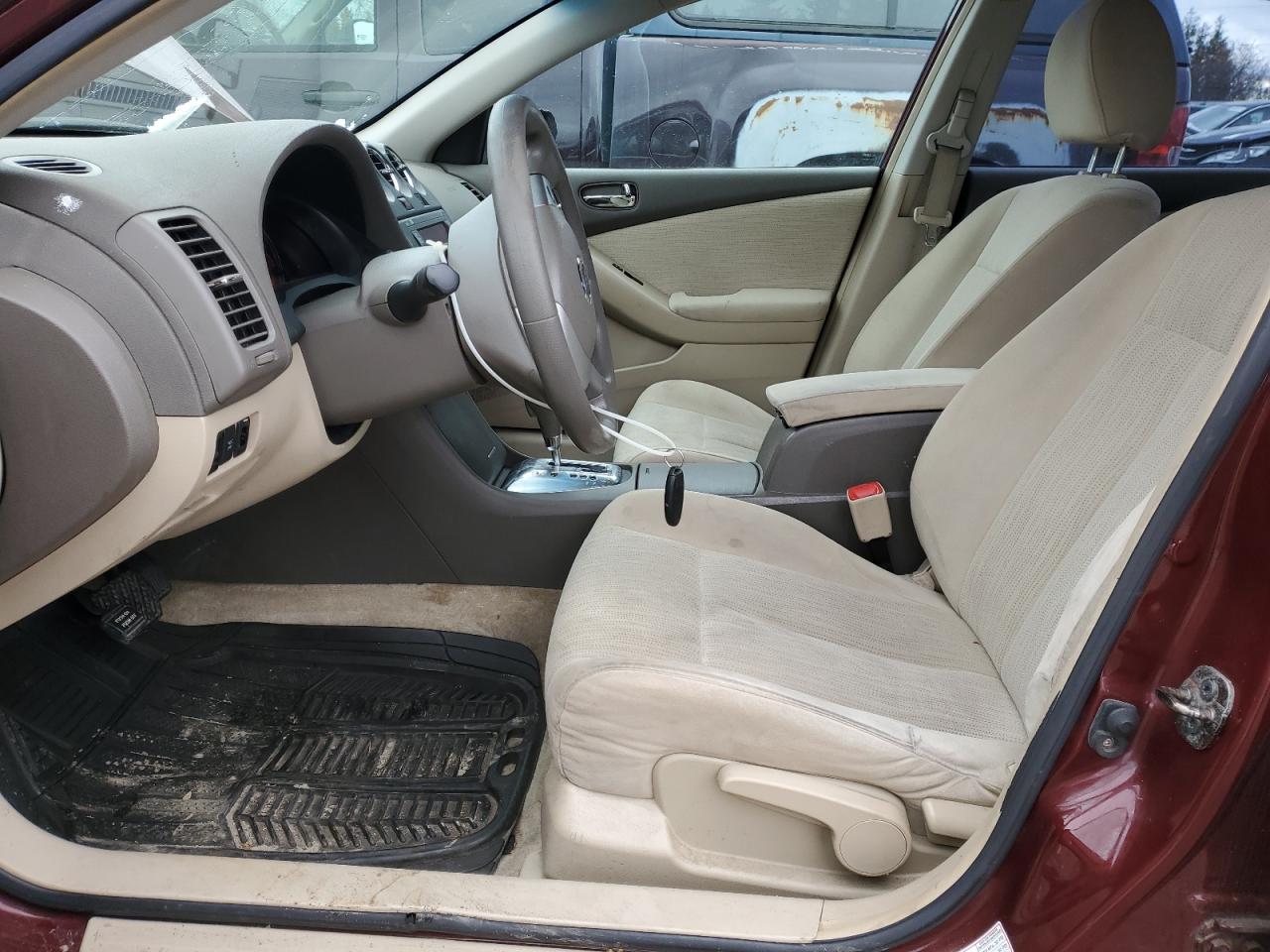 NISSAN ALTIMA BASE