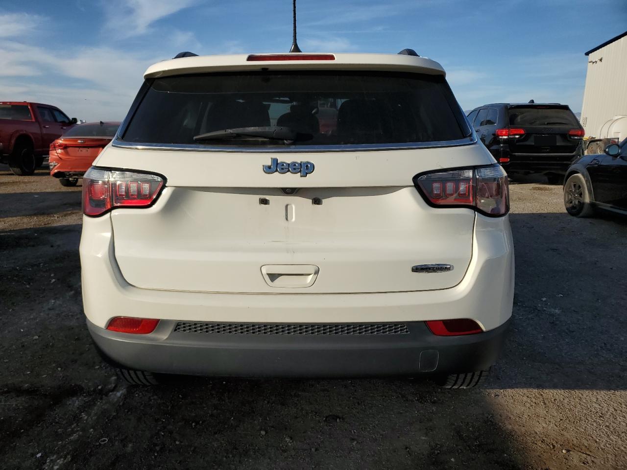 JEEP COMPASS LATITUDE