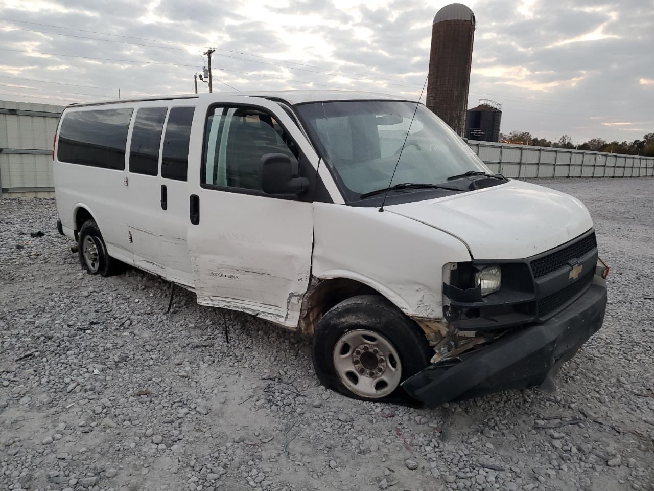 CHEVROLET EXPRESS LS