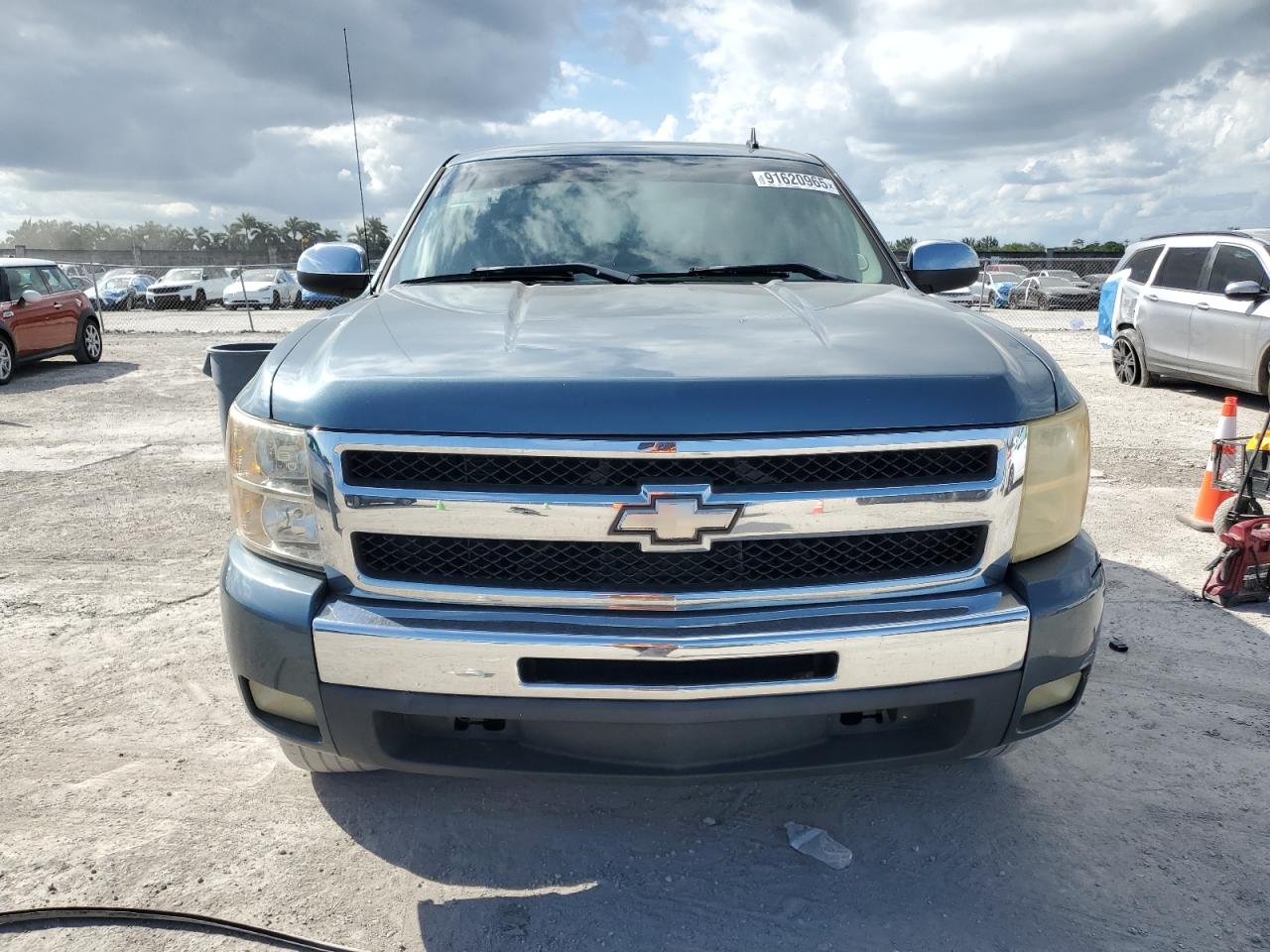 CHEVROLET SILVERADO C1500 LT