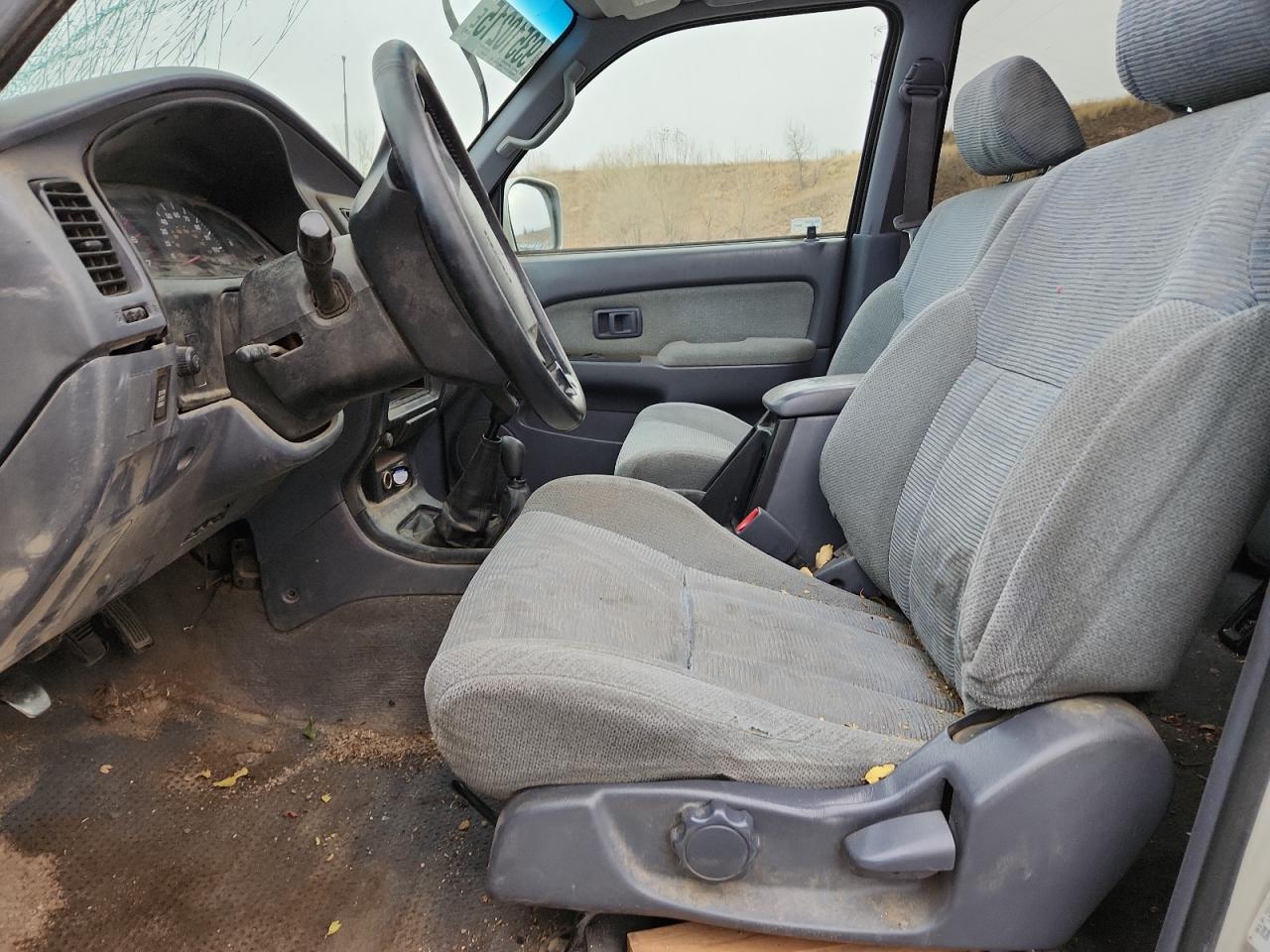 Lot #3296680083 2000 TOYOTA 4RUNNER SR