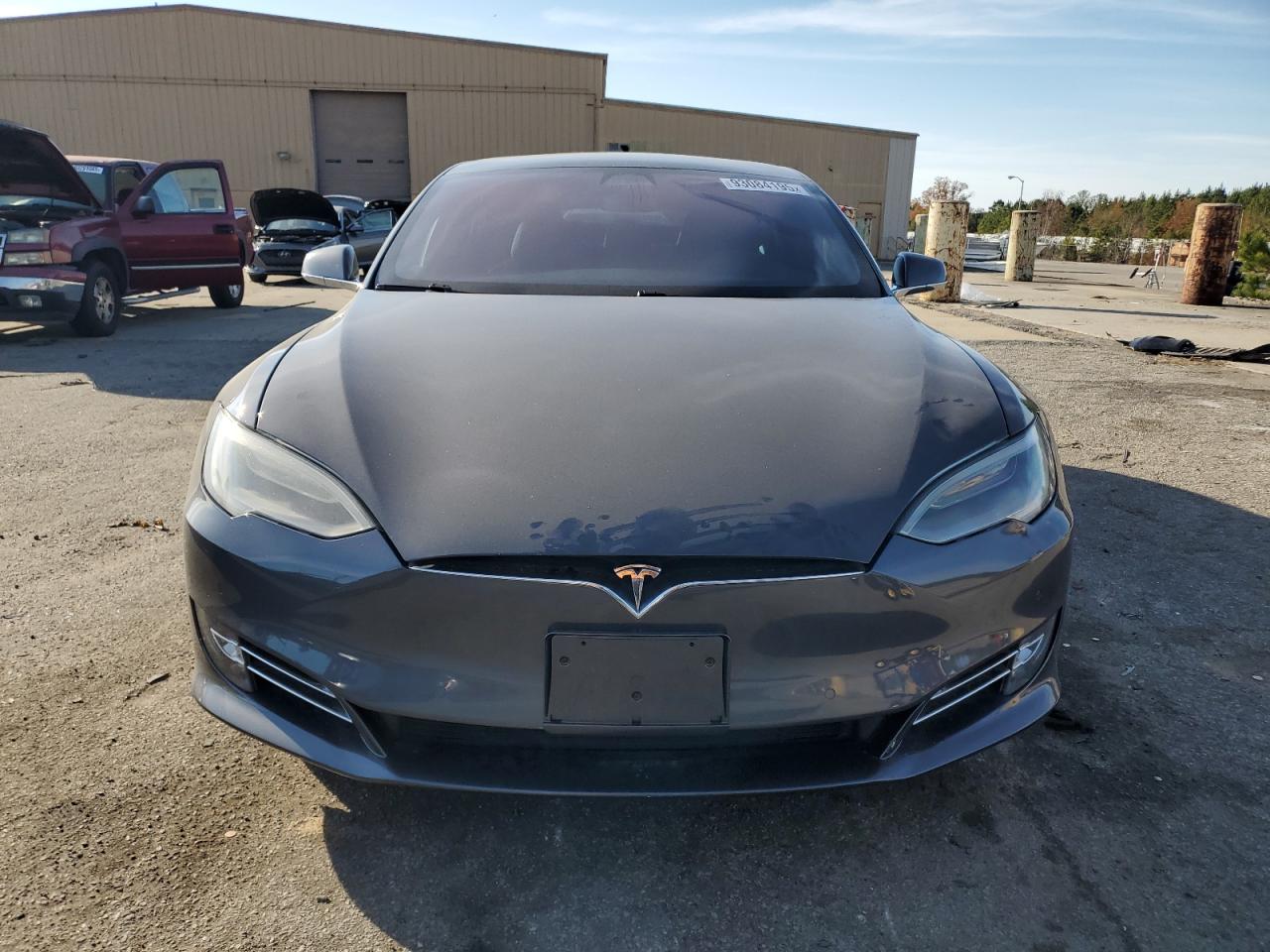 TESLA MODEL S