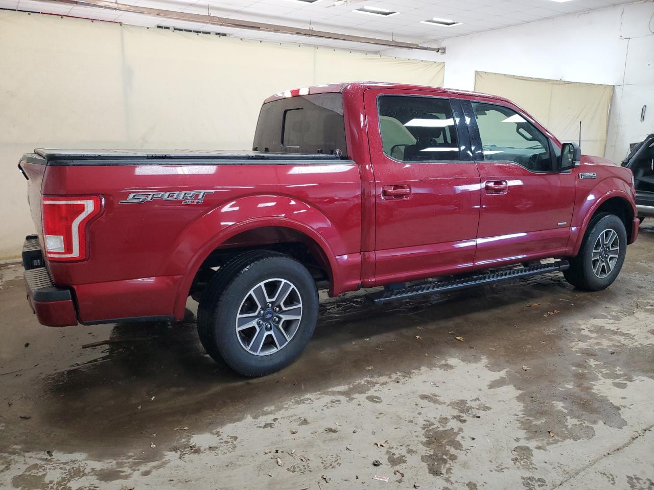 FORD F-150 SUPERCREW