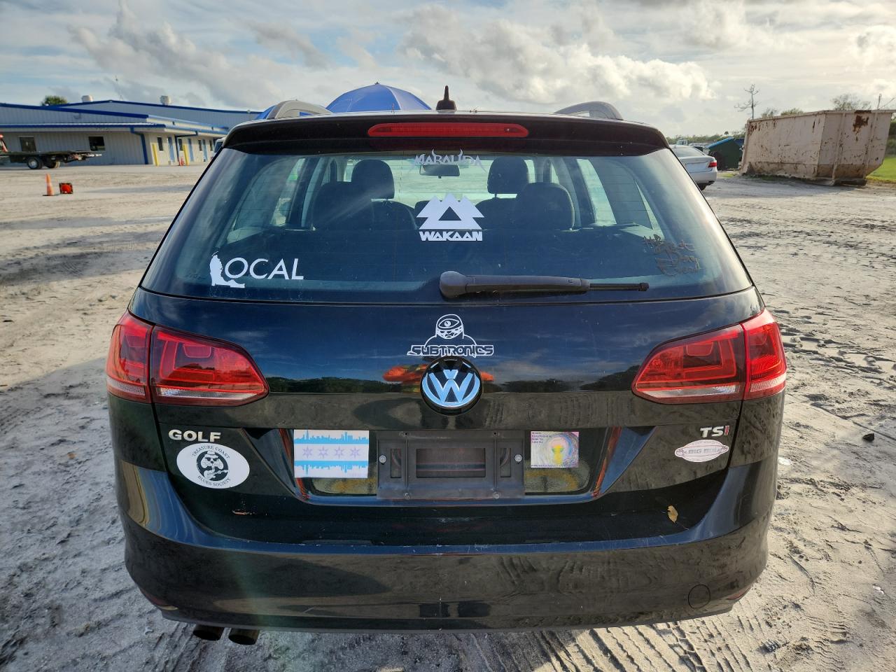 VOLKSWAGEN GOLF SPORTSVAN S