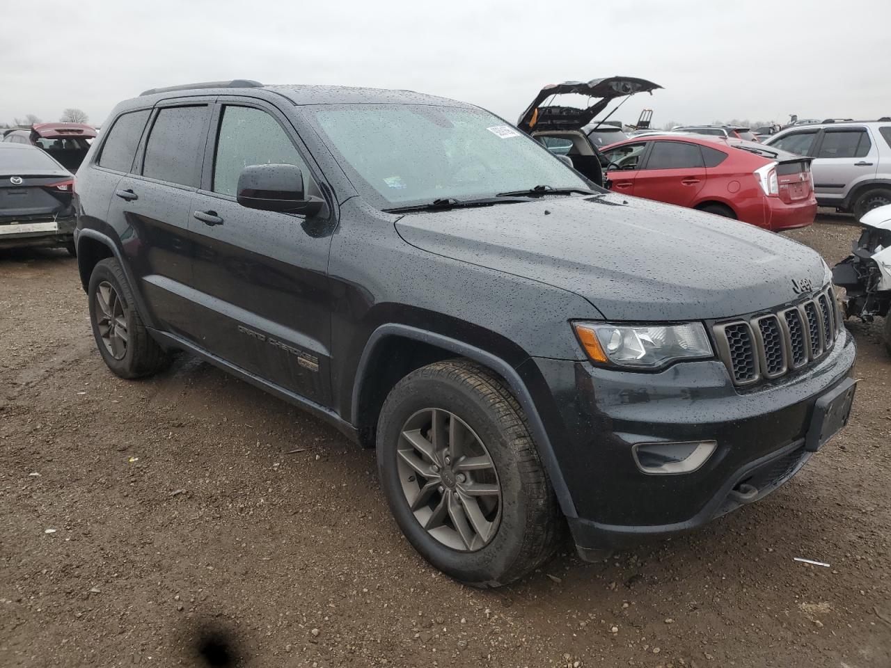JEEP GRAND CHEROKEE LAREDO
