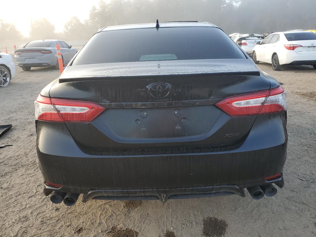 TOYOTA CAMRY XSE