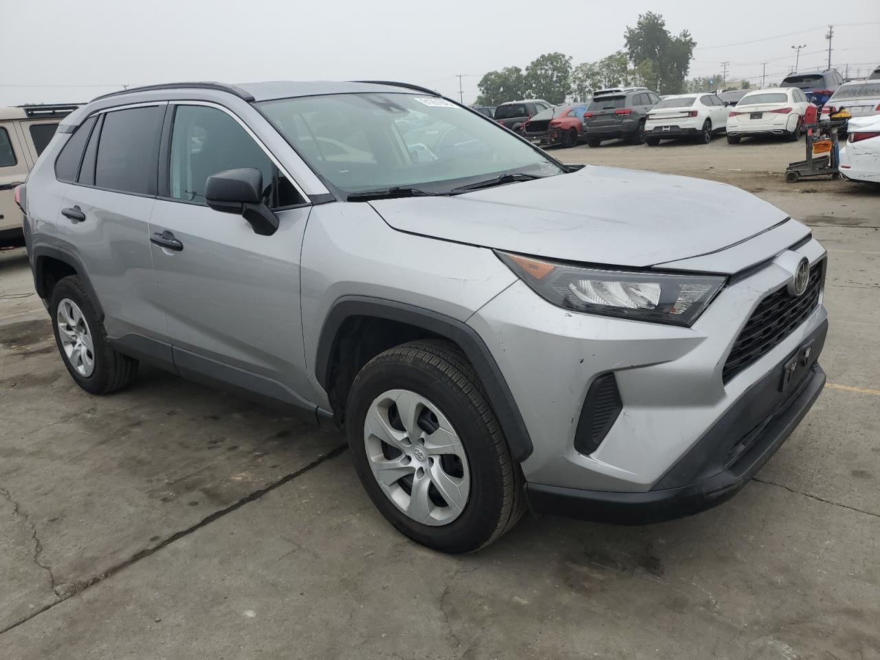 TOYOTA RAV4 LE