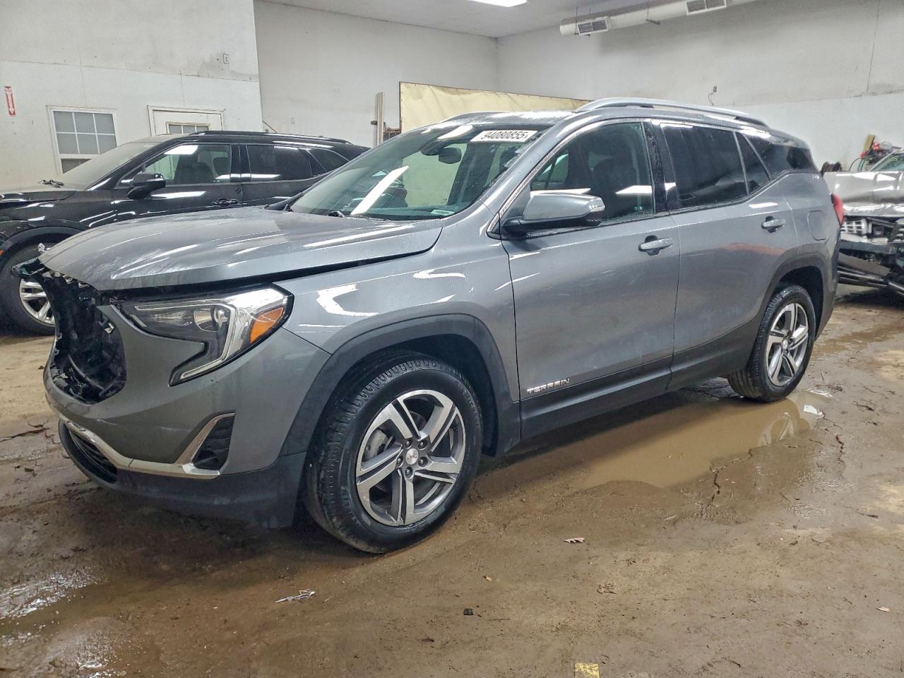 GMC TERRAIN SLT