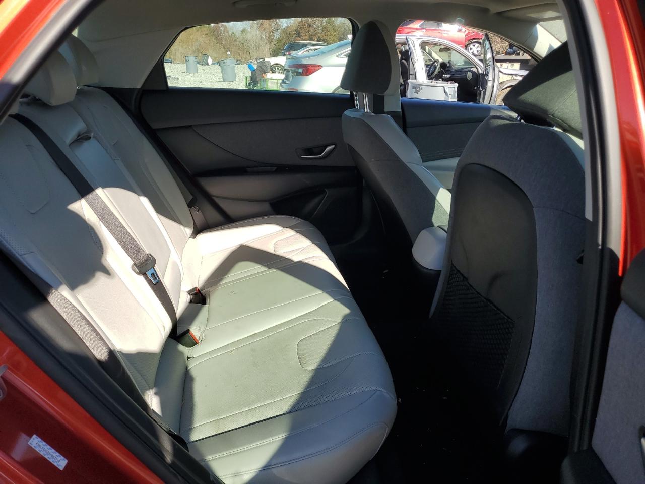 HYUNDAI ELANTRA LIMITED