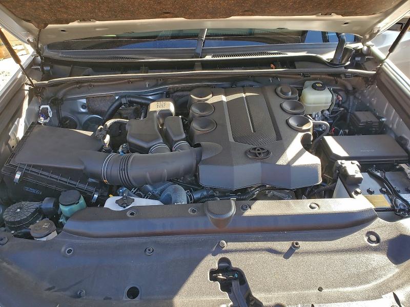 2021 TOYOTA 4RUNNER SR #3303959740