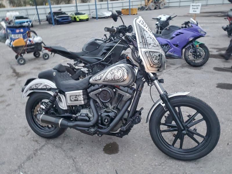 Global Auto Auctions: 2009 HARLEY-DAVIDSON FXD