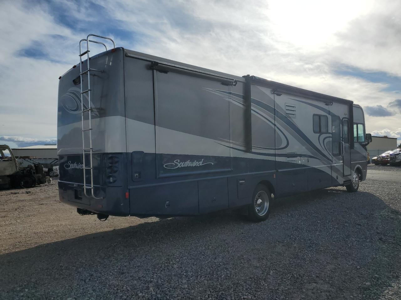 Lot #3309579577 2007 WORKHORSE CUSTOM CHASSIS MOTORHOME