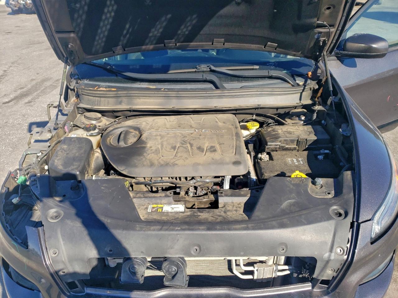 JEEP GRAND CHEROKEE LATITUDE