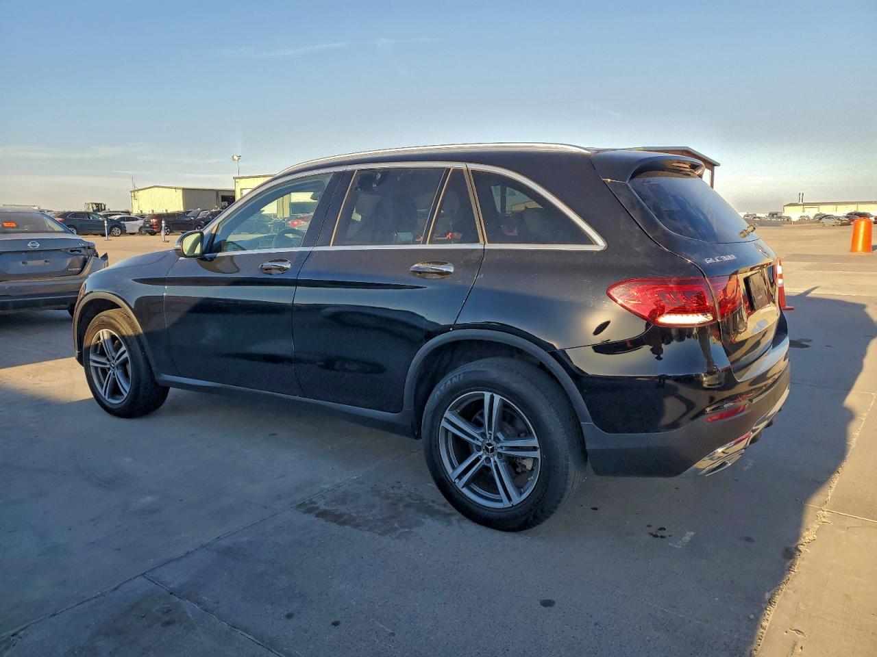 MERCEDES-BENZ GLC-CLASS 300