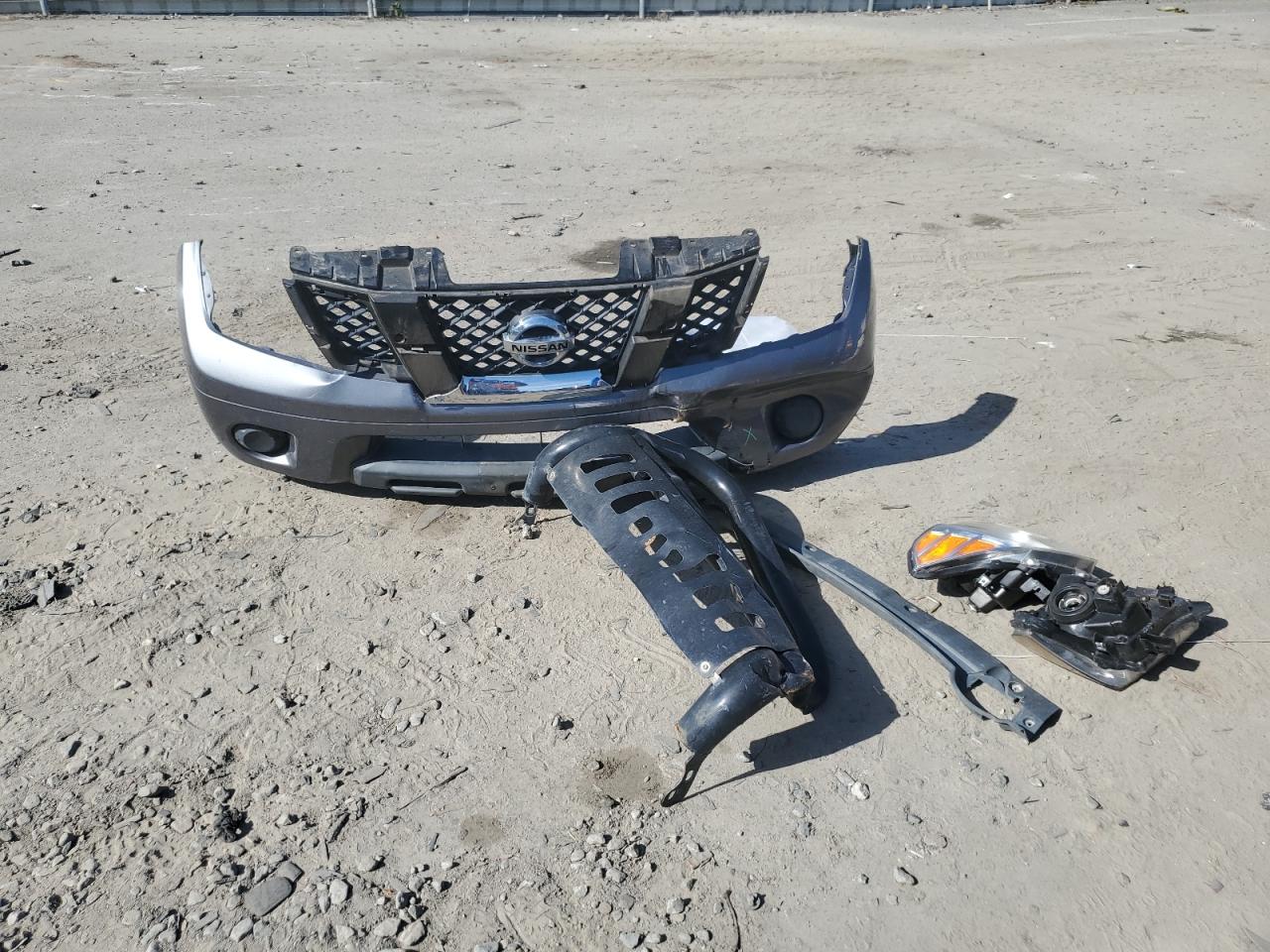 Lot #3302695028 2017 NISSAN FRONTIER S