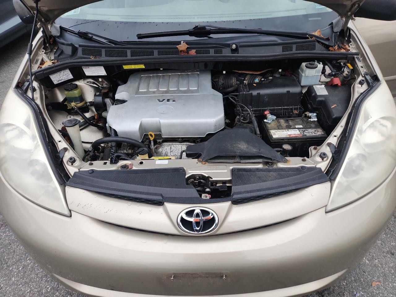 Lot #3280392963 2007 TOYOTA SIENNA CE