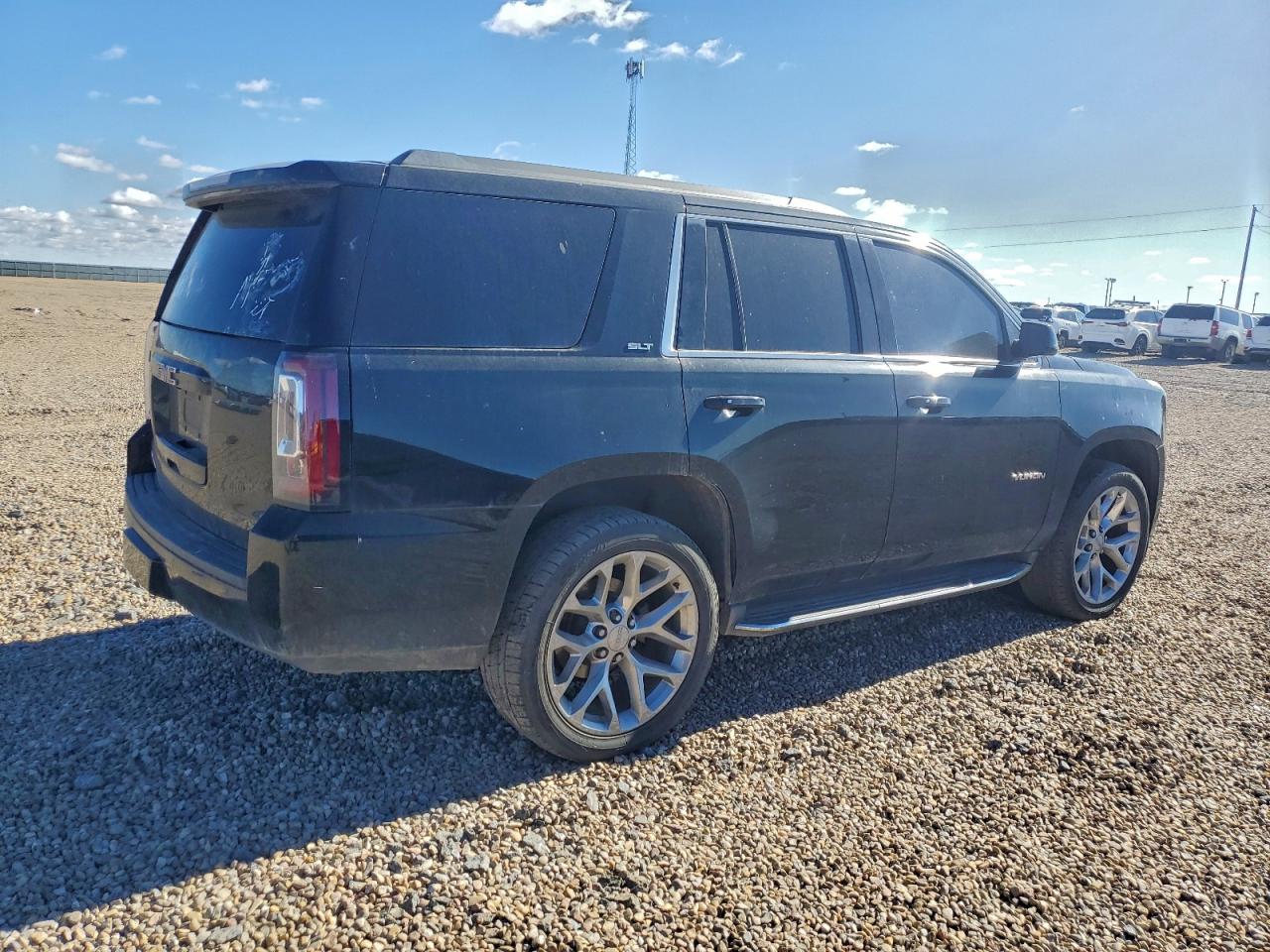 GMC YUKON SLT