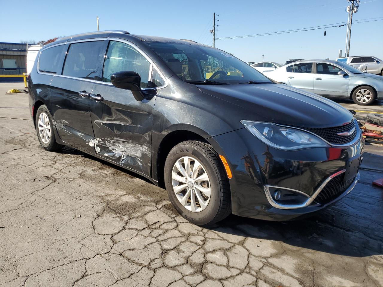 CHRYSLER PACIFICA TOURING L