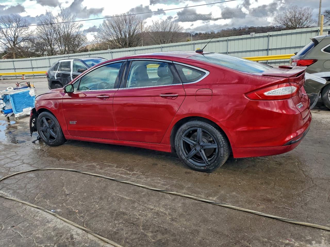 FORD FUSION TITANIUM PHEV