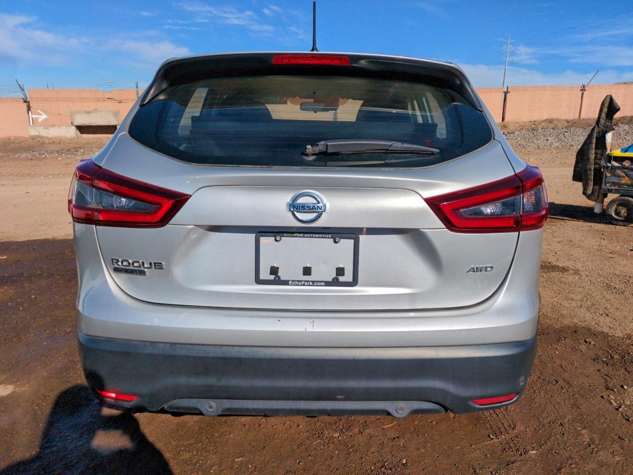 NISSAN ROGUE SPORT S
