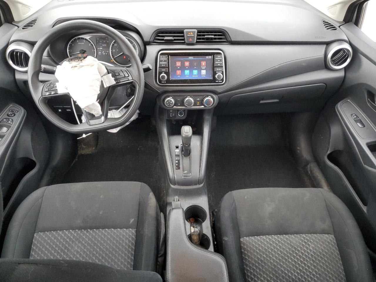NISSAN VERSA S